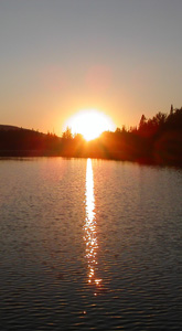 Soleil couchant au lac Gémont